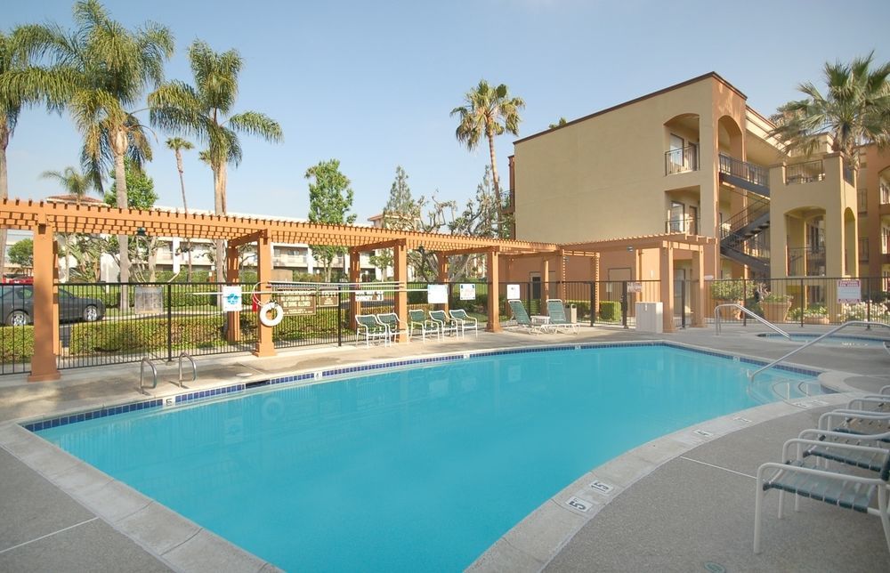 Courtyard Irvine John Wayne Airport/Orange County Hotel Luaran gambar